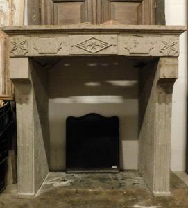 CHP283 gray stone fireplace, 19th century, dimensions cm 101 x 101 x 60 d.